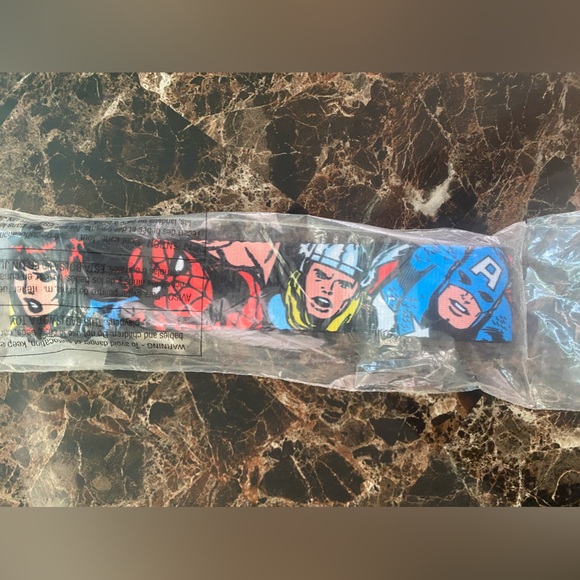 Buckle Down Marvel Guitar Strap 2”W & 29-54”L - Picture 4 of 5